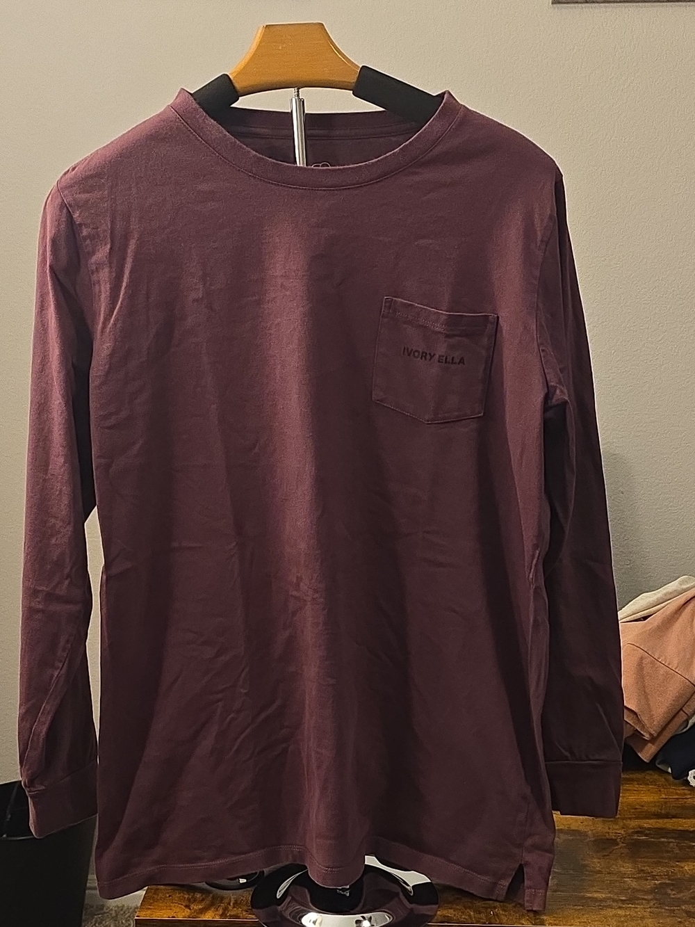 ivory ella Men's Long Sleeve Pocket Tee — Plum Wine